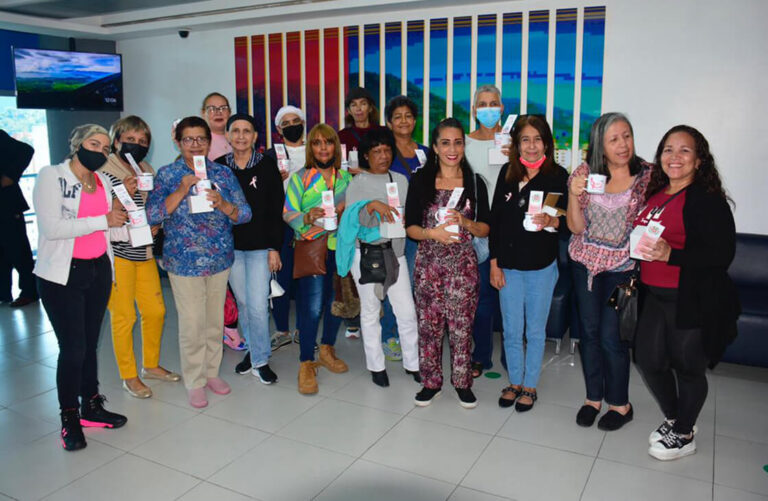 Lee más sobre el artículo Supervivientes Cáncer de Mama: Testimonios de Esperanza SAV