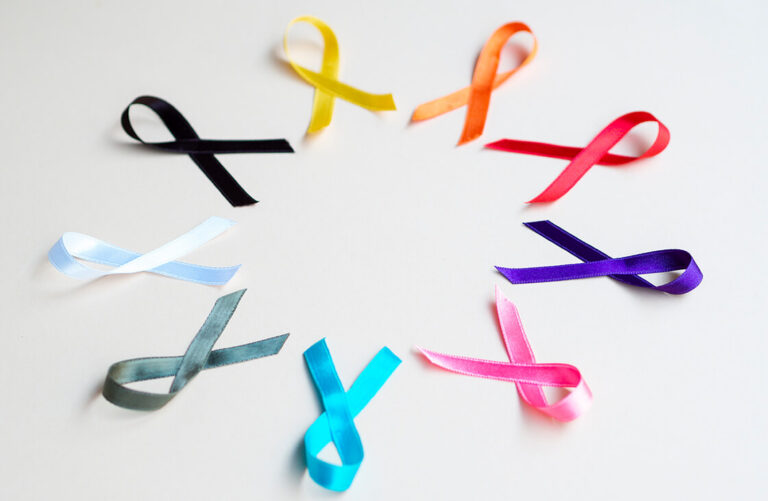 Lee más sobre el artículo Cáncer y Genética: ¿Hereditario o por Mutaciones?