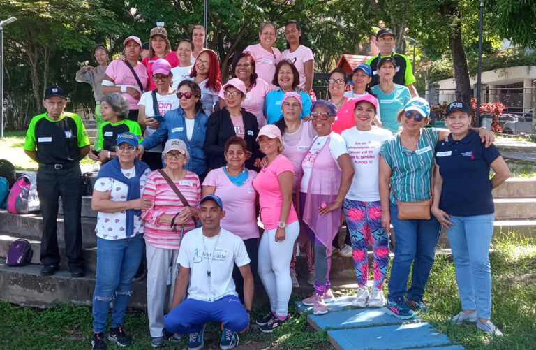Lee más sobre el artículo Pacientes y sobrevivientes del cáncer participaron en Rally de la Esperanza