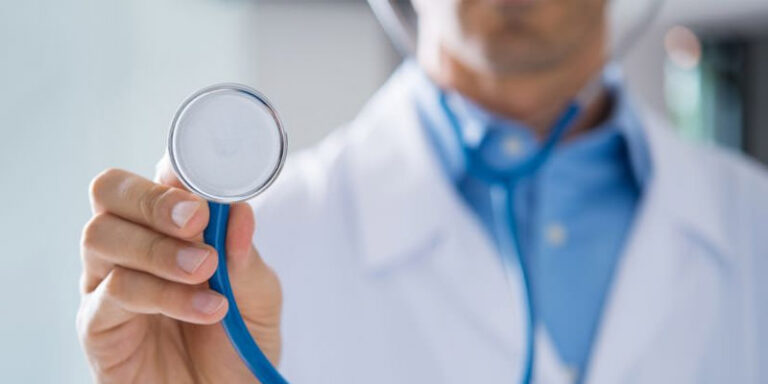 Lee más sobre el artículo Dolor en Pacientes Oncológicos: 50% no Recibe Tratamiento Adecuado
