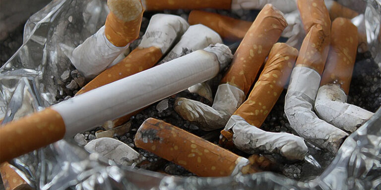 Lee más sobre el artículo Tabaco: Principal Causa de Cáncer de Pulmón y Enfermedades | SAV