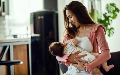 Lactancia materna reduce el riesgo de padecer cáncer de mama y ovario